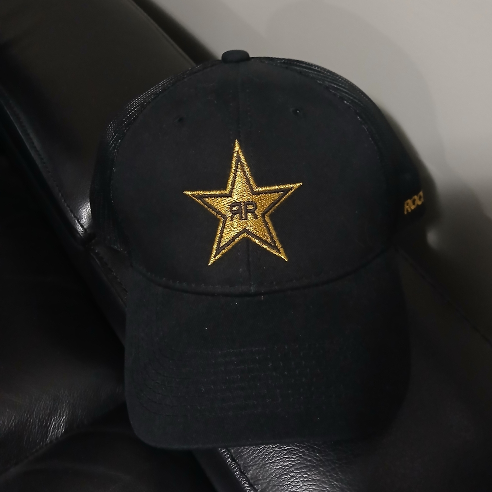 Black and Gold Star Cap